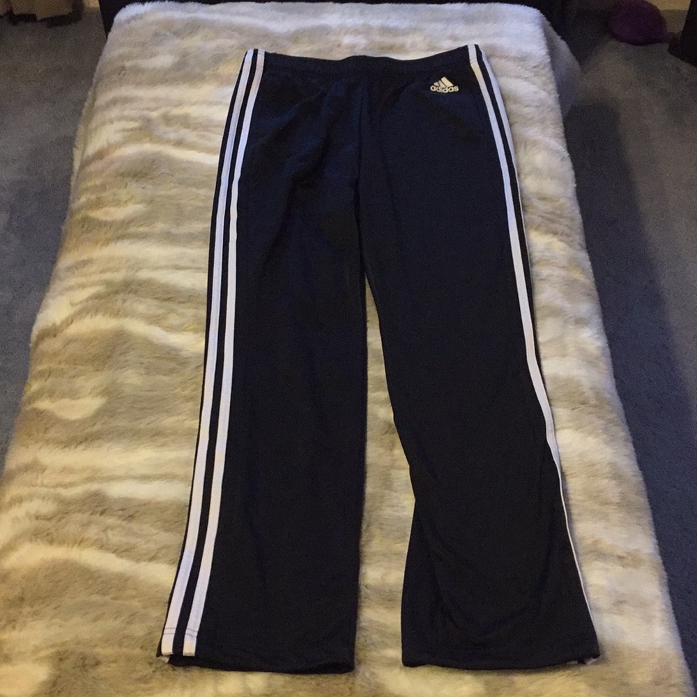 NWOT Adidas women’s track pants